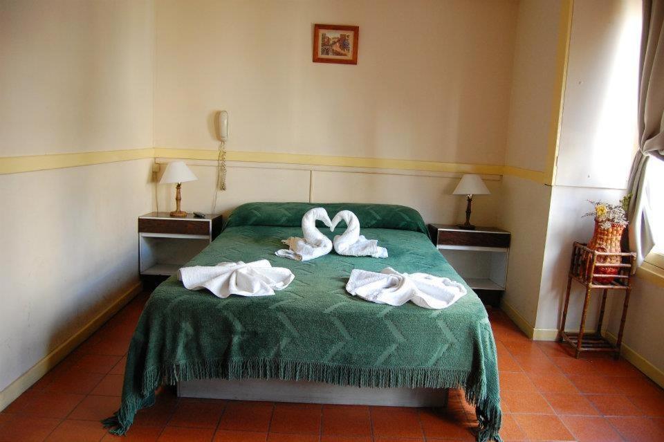 Del Paseo Hotel